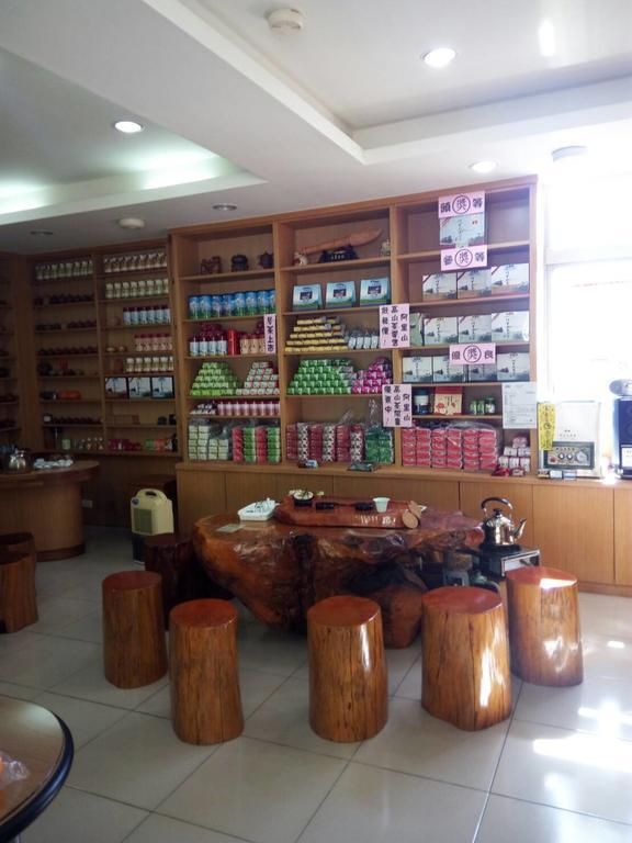 Qun Feng Hotel Fenchihu Εξωτερικό φωτογραφία