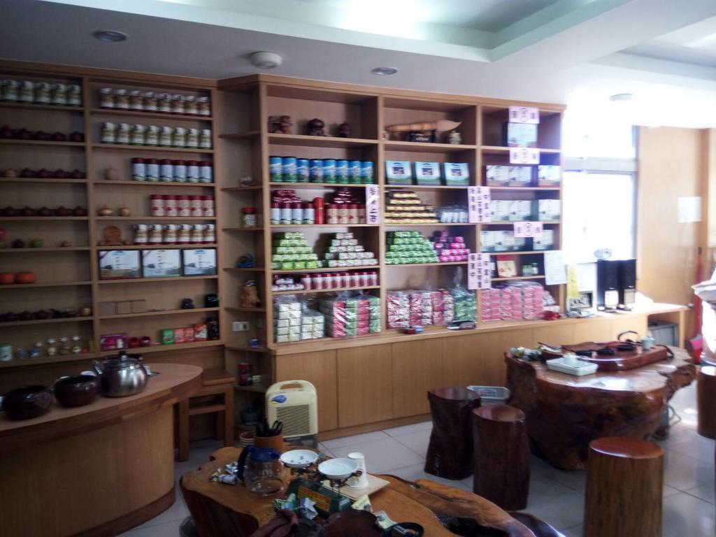 Qun Feng Hotel Fenchihu Εξωτερικό φωτογραφία