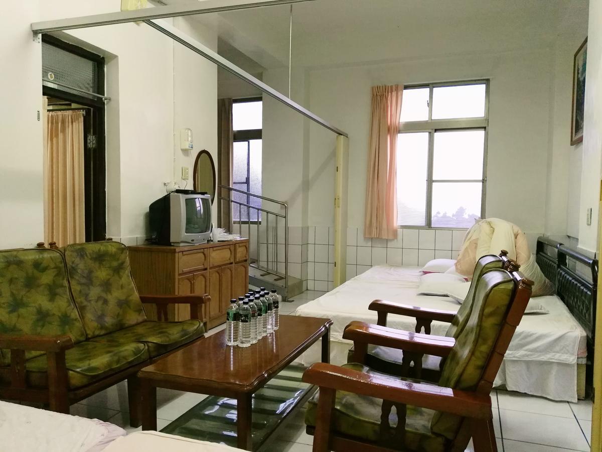 Qun Feng Hotel Fenchihu Εξωτερικό φωτογραφία